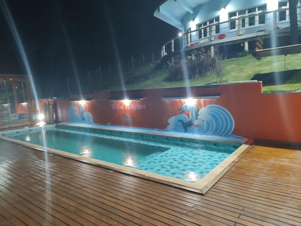 Casa Abacaxi, Vila Magica Bueno Brandão Exteriér fotografie