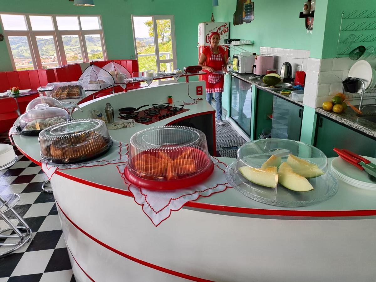 Casa Abacaxi, Vila Magica Bueno Brandão Exteriér fotografie